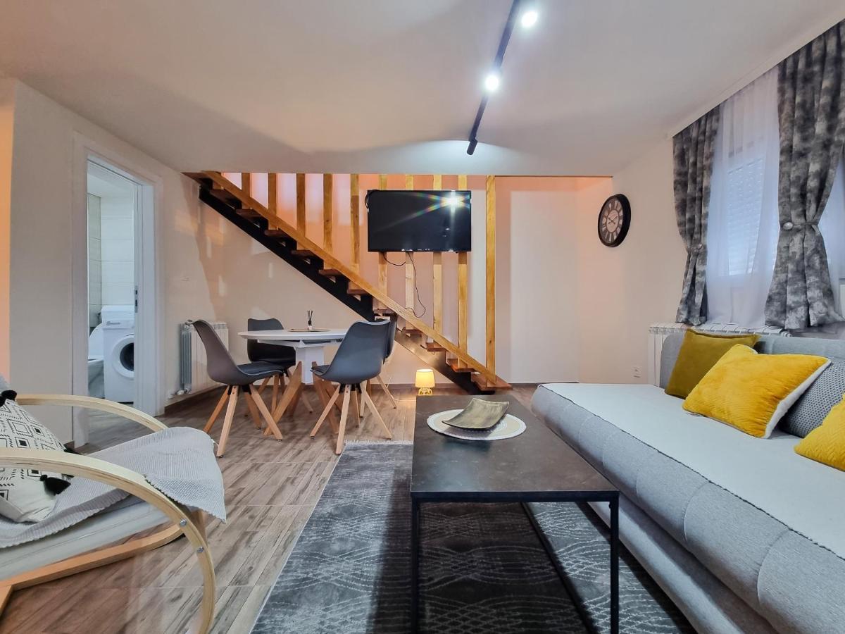 Apartmani Gala Zabljak Extérieur photo